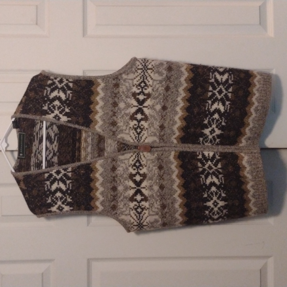 Reduced ...Men's sweater vest large J.J.Farmer